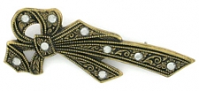 vintage look victorian style bow pin