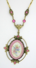 1928 Victorian 40x30 Pink Lalique Necklace